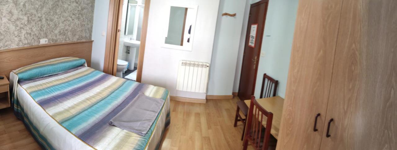 Hostal Castilla Miranda de Ebro Ngoại thất bức ảnh